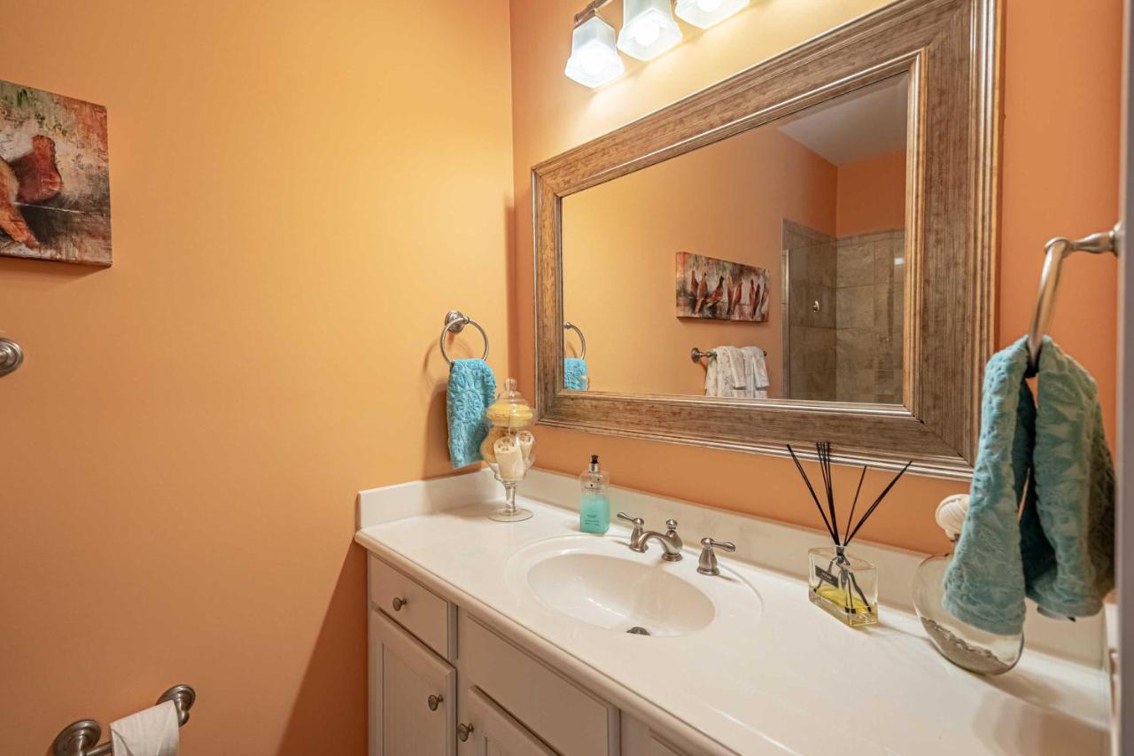 Chic North Myrtle Beach Villa Resort Amenities! 외부 사진